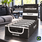 Barebells Barres protéinées — Cookies & Cream — Boîte 12 × 55 g — mise en situation, Le Coin du Sportif